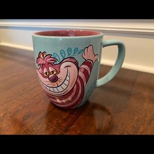 Disney Theme Park “Alice and Wonderland” Cheshire Cat Mug